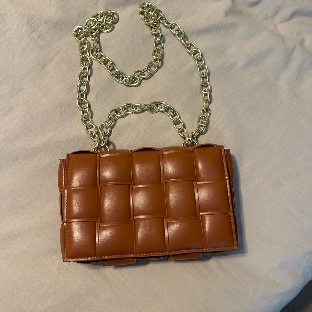 Brown woven handbag